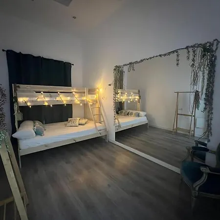 Luxury House Del Delta * Deltebre